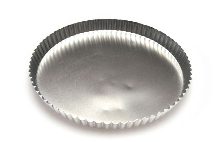 TORTIERA ROTONDA LISCIA BORDO FESTONATO 32