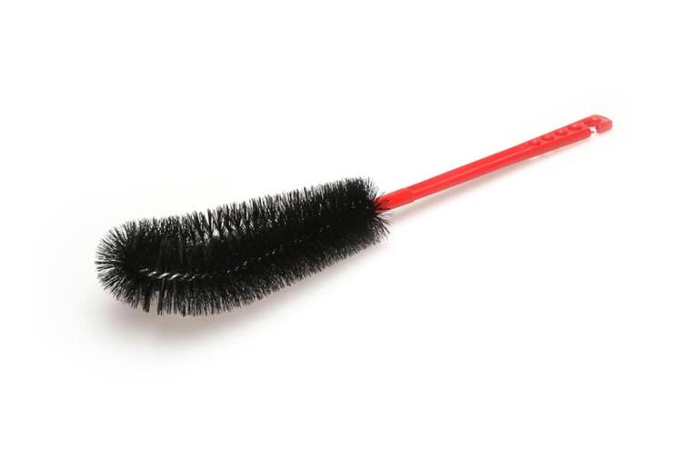 PULITERMO DOPPIO IL PULISCI TERMOSIFONE SI FA IN DUE.